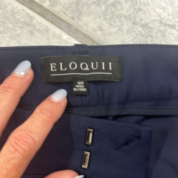 Eloquii navy dress pants! Size 16 - Picture 3 of 4